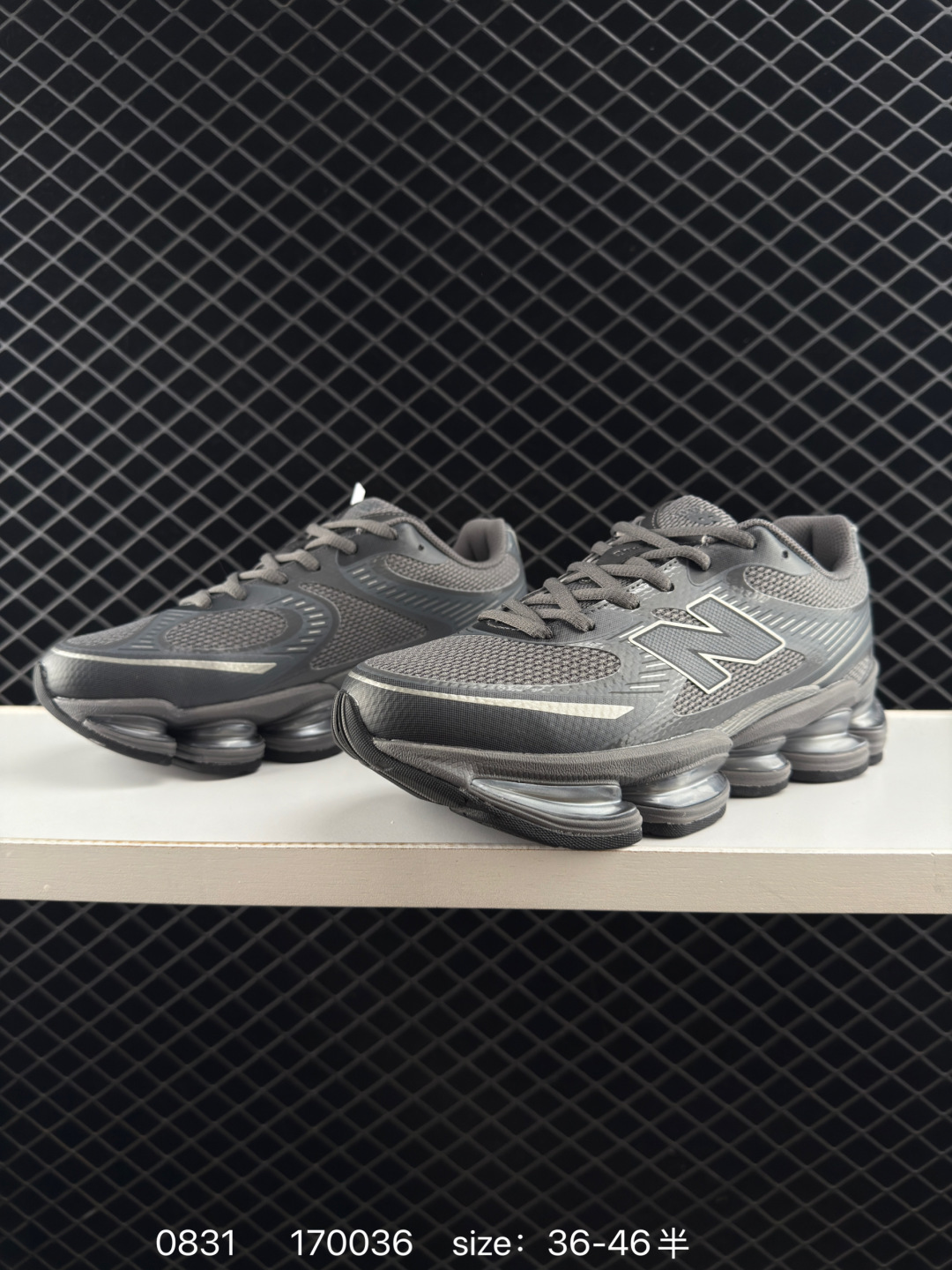 New Balance 2000 NB2000